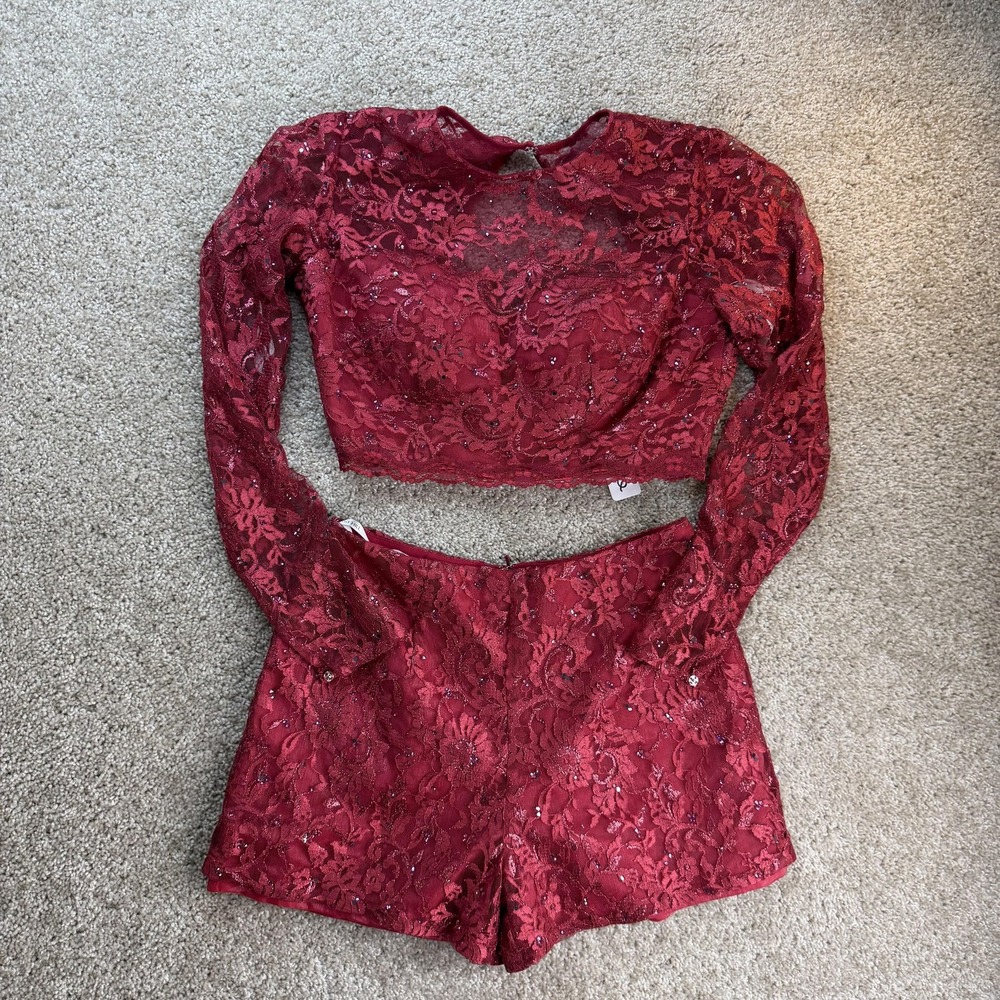Vintage Sherri Hill Shirt Shorts Set Womens 6 Red Lace Sequin Long Sleeve Formal